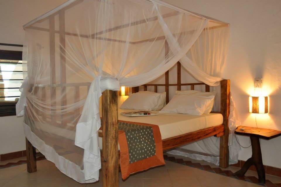 Sunset Beach Resort Watamu Exterior photo